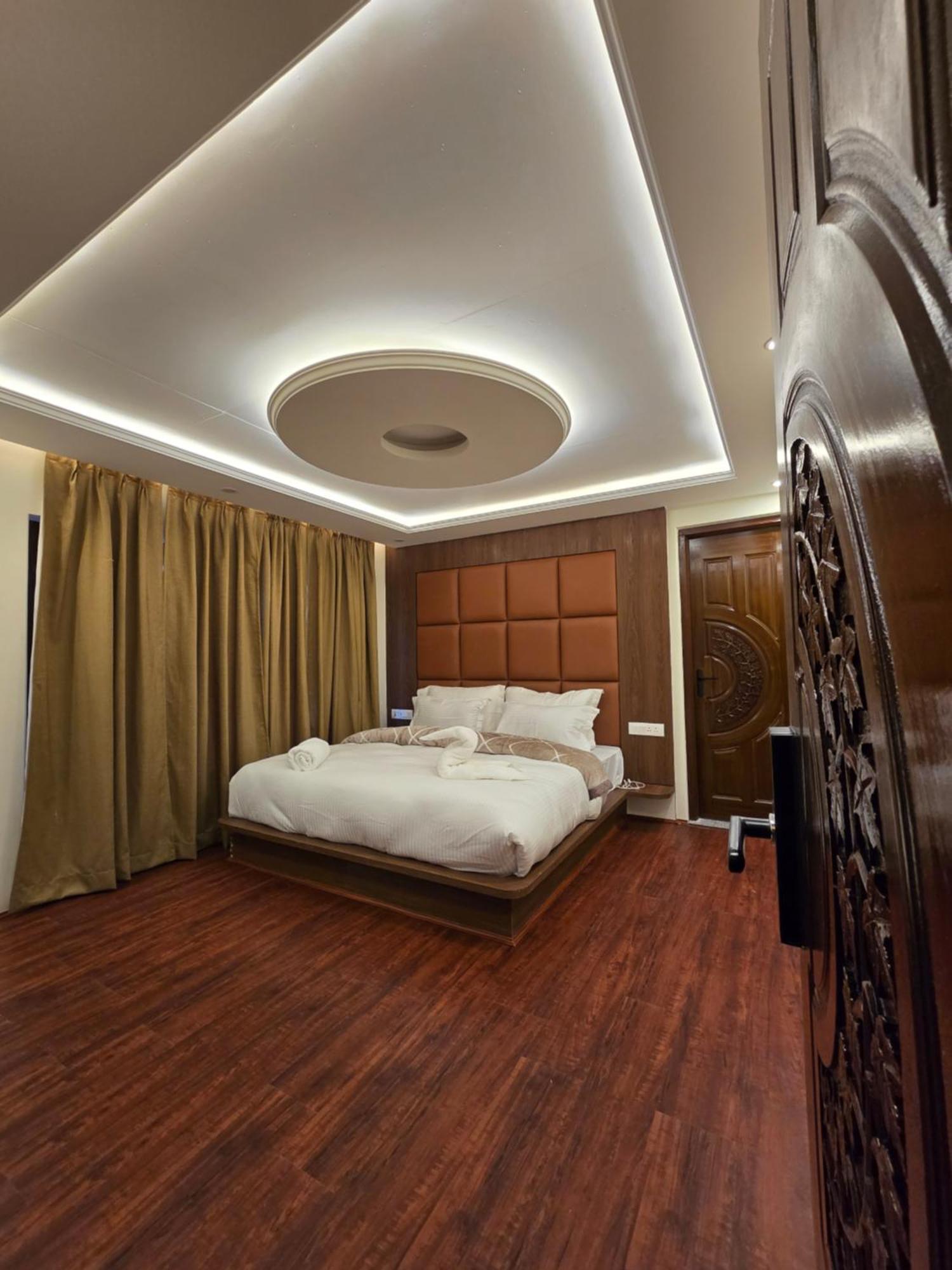 Premier Pahalgam Hotell Eksteriør bilde